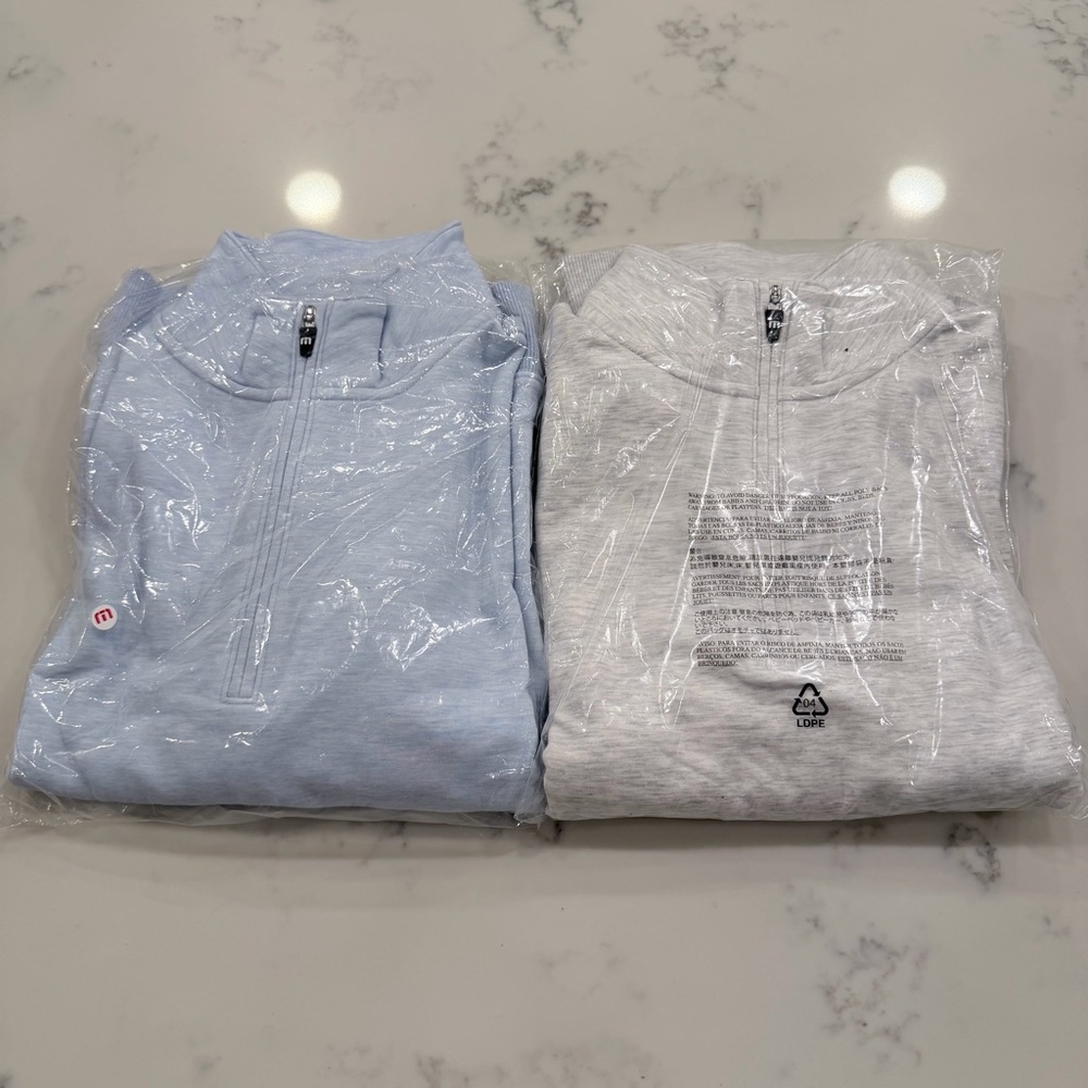Travis Mathew’s Cloud Quarter Zip Bundle